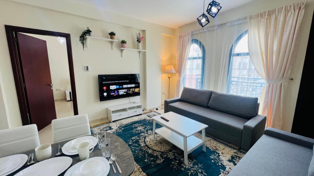 Newly Furnished Cozy One Bed Room Apartment 2 Bathroom City View 迪拜 外观 照片